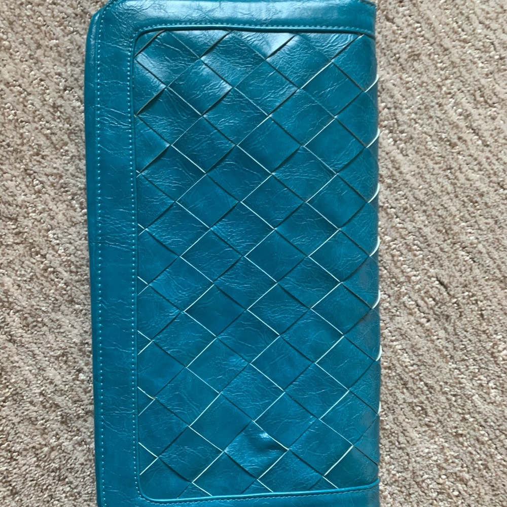 Turquoise clutch